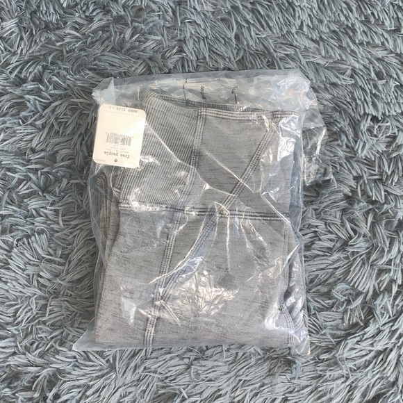 SOLD:Free People Movement Grey Leggings S - Picture 6 of 6